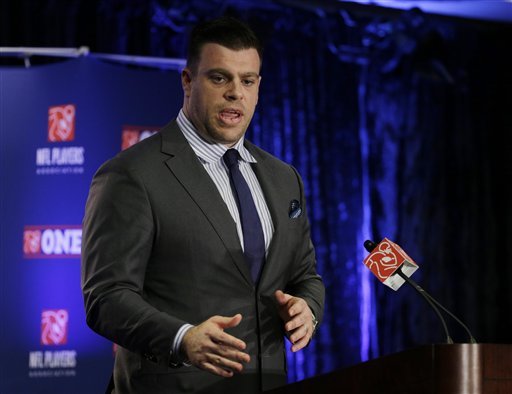 Eric Winston speaking at a press conference